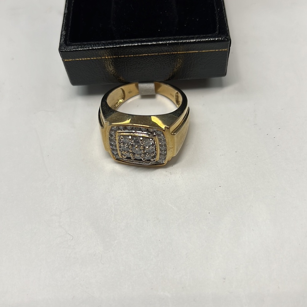 Diamonds 10k Solid Gold Ring - image 3